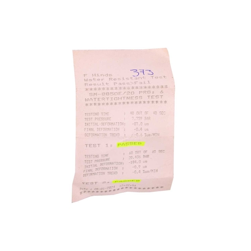 202 - An Omega Seamaster professional 200m diving watch in steel. Model: 396.1052 Serial: 53011249 Year: 1... 