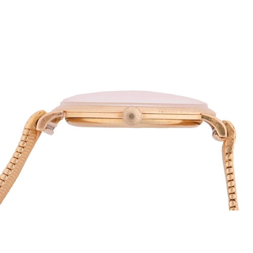 211 - A Baume & Mercier Geneve 18ct gold dress watch. Model: 3568 Serial: 147653 Case Material: 18ct gold ... 