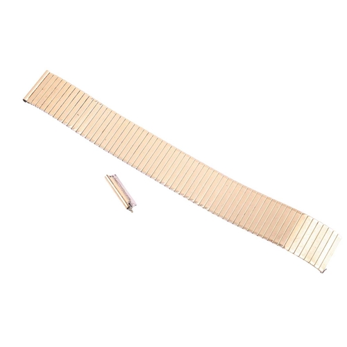 217 - An Omega Constellation Automatic in 18ct gold dress watch. Model: 168.033 Serial: 29002067 Year: 196... 