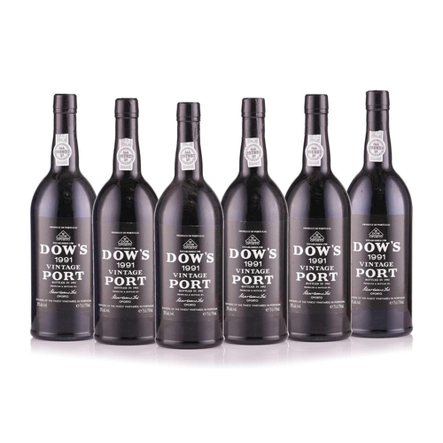 270 - One case of Dow's Vintage Port, (6 bottles) 1991, OWC