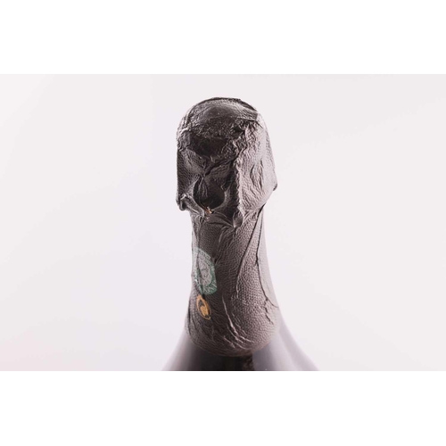 282 - Two bottles of Dom Perignon Vintage 1990, 12.5%, 750ml House in Surrey Bottles in excellent conditio... 