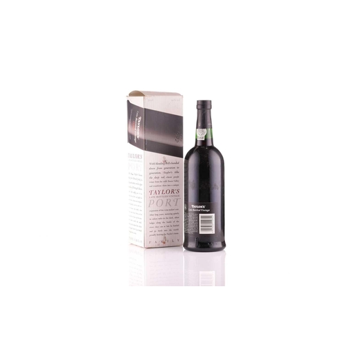 287 - Twelve Bottles of Port to include Two Bottles of Nieport 20yr Old, Bottled in1982/1983, One Bottle o... 