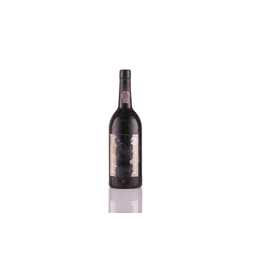 302 - Twelve Bottles of Warre's Vintage Port, 1977, OWC Cellar in Blackheath Into Neck/High Shoulder, slig... 