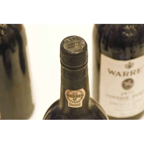 302 - Twelve Bottles of Warre's Vintage Port, 1977, OWC Cellar in Blackheath Into Neck/High Shoulder, slig... 