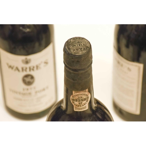 302 - Twelve Bottles of Warre's Vintage Port, 1977, OWC Cellar in Blackheath Into Neck/High Shoulder, slig... 