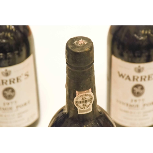 302 - Twelve Bottles of Warre's Vintage Port, 1977, OWC Cellar in Blackheath Into Neck/High Shoulder, slig... 