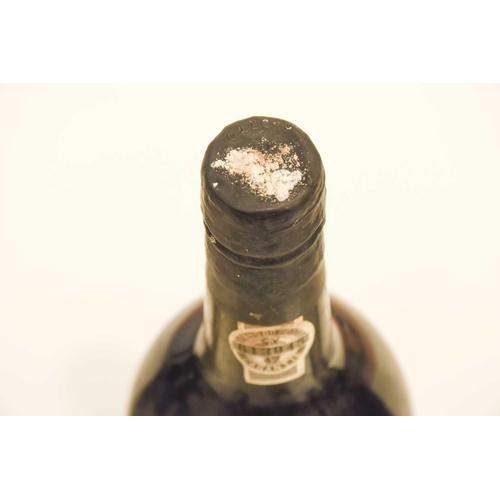 302 - Twelve Bottles of Warre's Vintage Port, 1977, OWC Cellar in Blackheath Into Neck/High Shoulder, slig... 