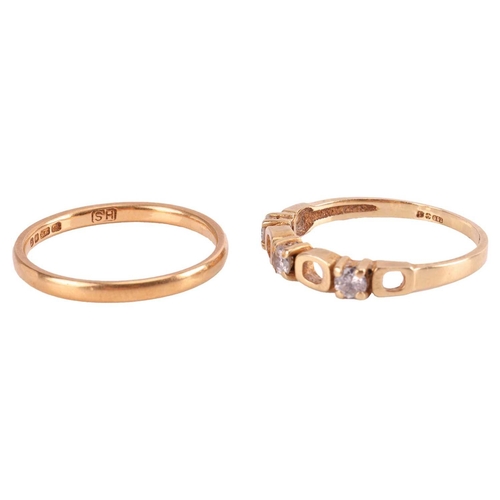 103 - Two gold rings; the 22ct gold wedding band with plain D-profile shank with flat edges, size P; toget... 