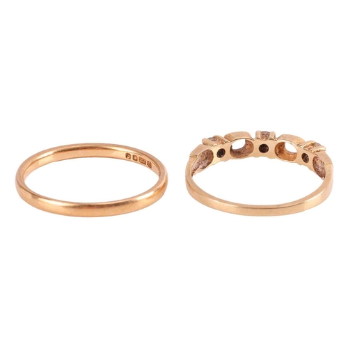 103 - Two gold rings; the 22ct gold wedding band with plain D-profile shank with flat edges, size P; toget... 