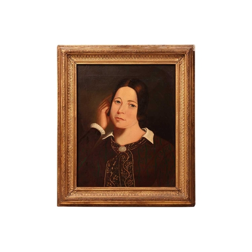 14 - Late 19th / early 20th-century school, portrait of a lady, unsigned oil on canvas, 52.5 cm x 41.5 cm... 