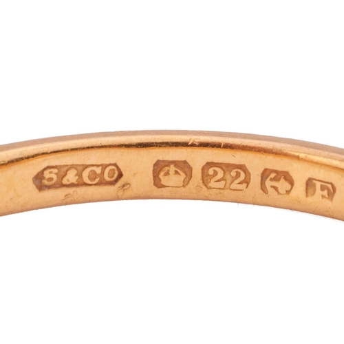 201 - Two wedding bands in 22ct yellow gold; to include a plain D-profile band with flat edges, size M½; a... 