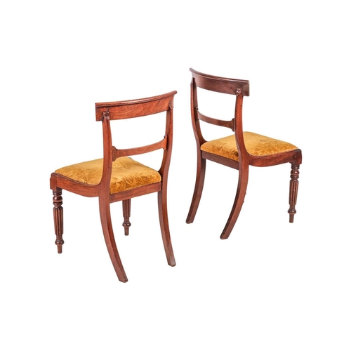 86 - Set of eight Regency mahogany dining chairs, with curved cresting rail, drop in seats, on reeded fro... 