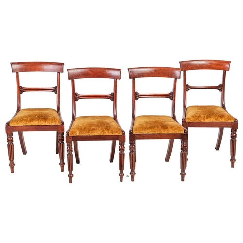 86 - Set of eight Regency mahogany dining chairs, with curved cresting rail, drop in seats, on reeded fro... 