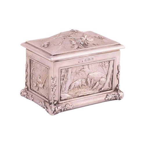 324 - An Arts and Crafts silver casket, by Albert Edward Jones, Birmingham 1906, the rectangular form body... 