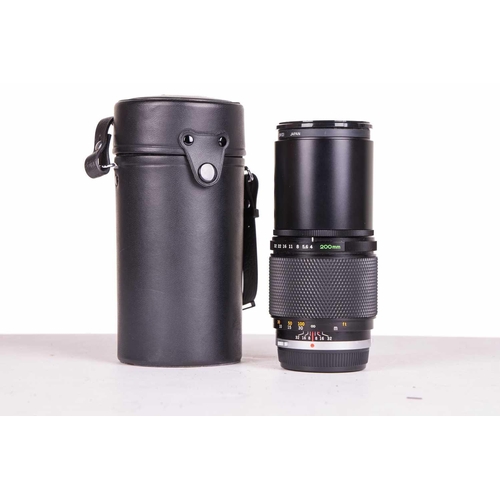 147 - A large collection of Olympus OM System camera lenses, comprising: Zuiko Auto-Macro 135mm F4.5, Zuik... 