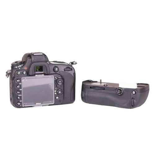 153 - A Nikon D600 digital camera body, boxed with battery, charger and carry strap, together with a Nikon... 