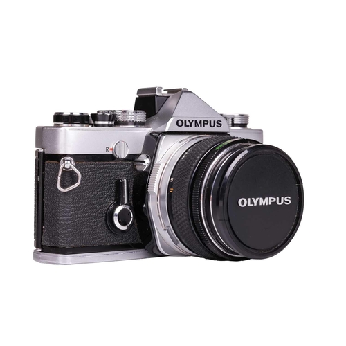 161 - An Olympus Zuiko Digital ED Lens, 50-200mm f2.8-3.5, with front and rear covers, fitted with an Olym... 