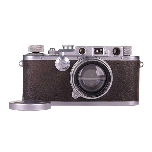 177 - A Leitz Wetzlar Leica IIIa Rangefinder Camera, 1935, serial number 162445, with brown leather Leica ... 