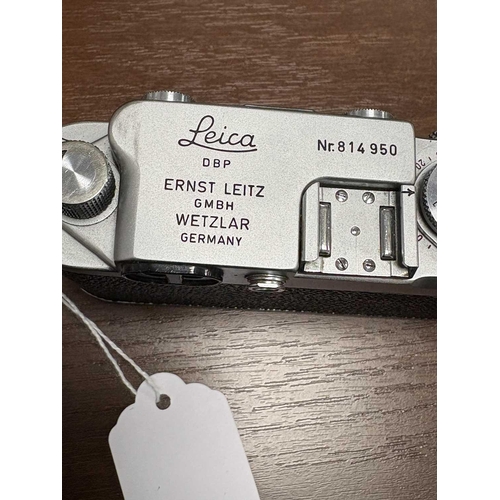 180 - An Ernest Leitz Wetzlar Leica IIIf 35mm rangefinder camera with chrome body, 1956, serial number 814... 