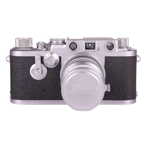 180 - An Ernest Leitz Wetzlar Leica IIIf 35mm rangefinder camera with chrome body, 1956, serial number 814... 