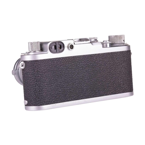 180 - An Ernest Leitz Wetzlar Leica IIIf 35mm rangefinder camera with chrome body, 1956, serial number 814... 