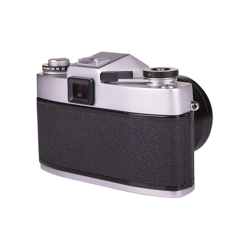 144 - A Leica Leicaflex SL SLR Camera Outfit, late 1960s German, chrome, serial no. 1223828, with original... 