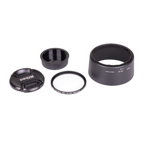 146 - A Nikon AF-S Micro Nikkor Lens 60mm f/2.8G ED, with lens hood and front and rear covers, in original... 