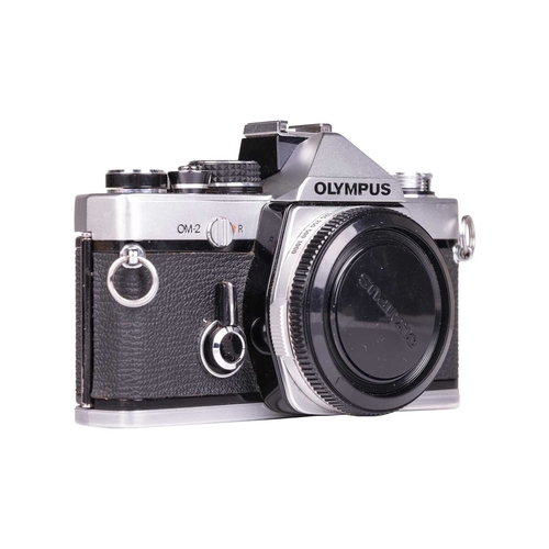 154 - An Olympus Zuiko Digital ED Lens, 50-200mm f2.8-3.5, with front and rear covers, fitted with an Olym... 