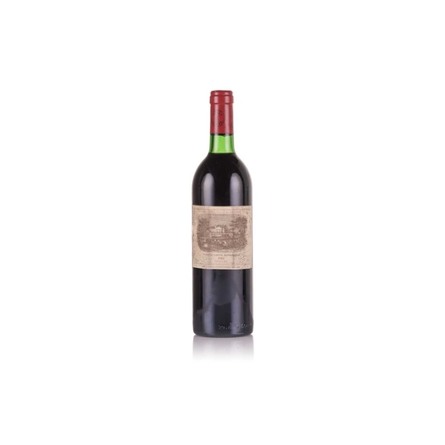 191 - A bottle of 1982 Chateau Lafite Rothschild Pauillac, 75cl. Local private collection. Level to top of... 