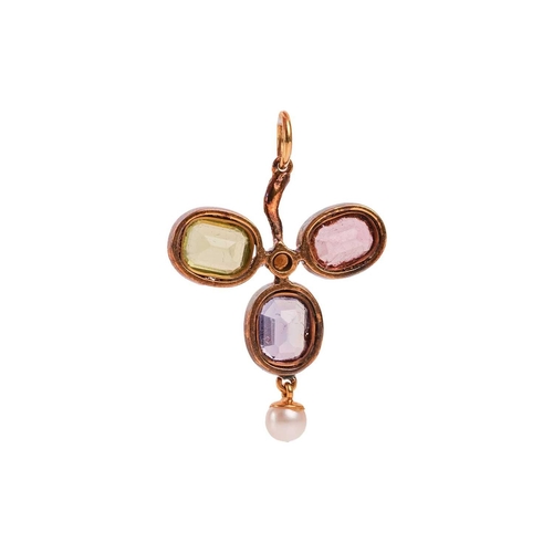27 - An Edwardian gem-set trefoil pendant, the stylised foliate comprising an octagonal-cut pink tourmali... 
