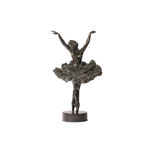 199 - Tom Merrifield (1932-2021), a patinated bronze figure of Dame Alicia Markova as Odile, limited editi... 
