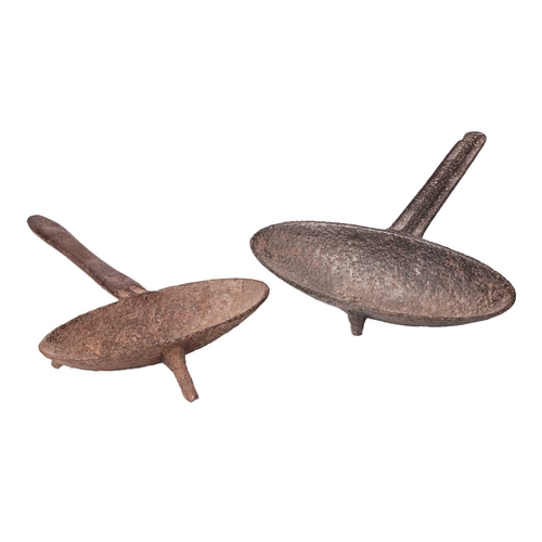 203 - Two 18th century Irish or Kentish cast iron down-hearth Grisset Pans, of traditional skillet form, t... 