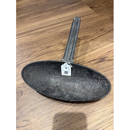 203 - Two 18th century Irish or Kentish cast iron down-hearth Grisset Pans, of traditional skillet form, t... 