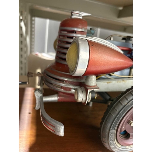 225 - A Hohm driving school large-scale instructional model car, German, post-War, (1960s), the cutaway mo... 