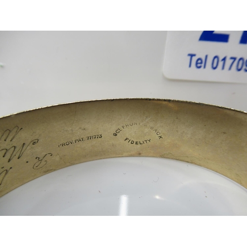 275 - 9 ct Gold front and back bangle