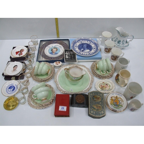 28 - Quantity collectables china tea set etc
