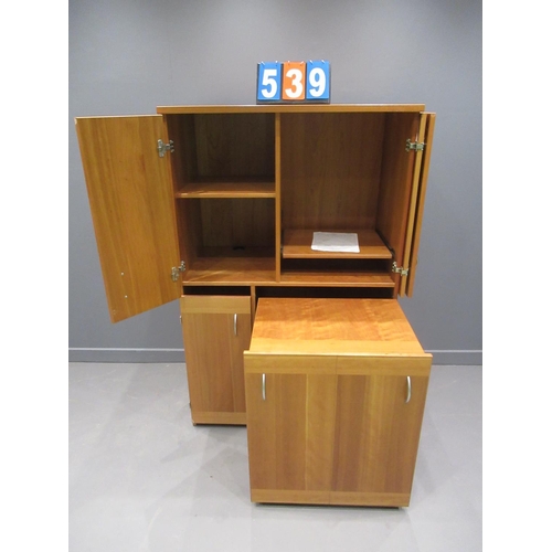 539 - Retro design computer desk