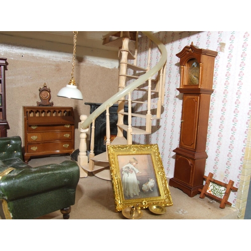 174 - Light up dolls house with furniture