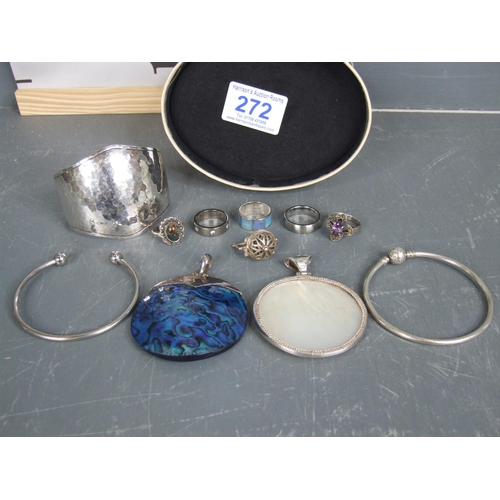 272 - Silver jewellery