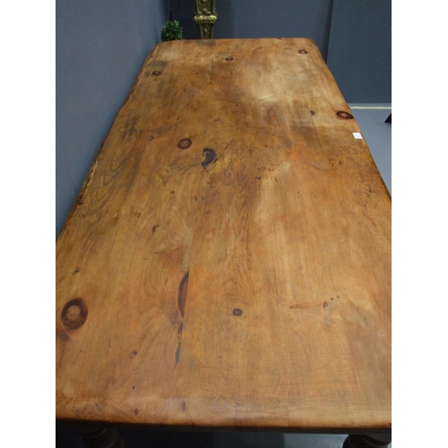 477 - Large pine farmhouse table 7 ft x 3 ft