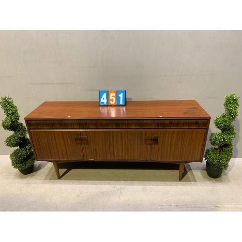 Lot 451       