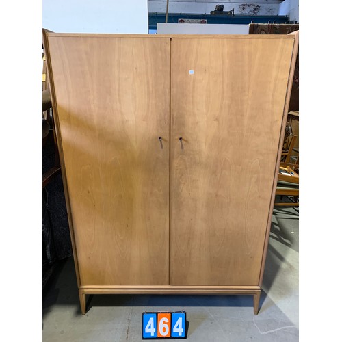 Lot 464       
