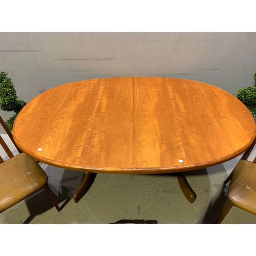 467 - G-Plan dining table & 4 chairs (pads worn)