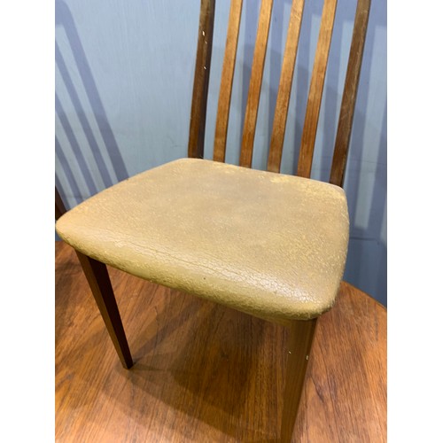 469 - G-plan oval dining table + 6 chairs