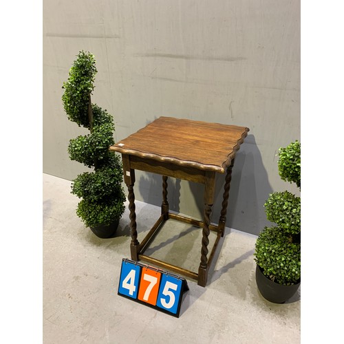 475 - Oak barley twist table