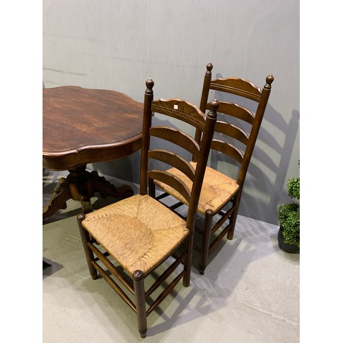 486 - Victorian French centre table (wormed) + 4 chairs