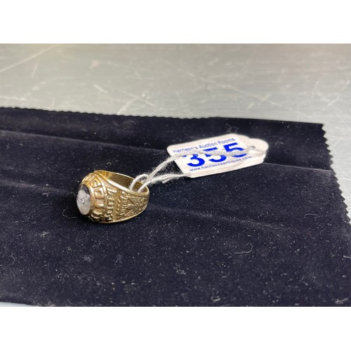 355 - 10ct Gold gents ring size V 17g in total
