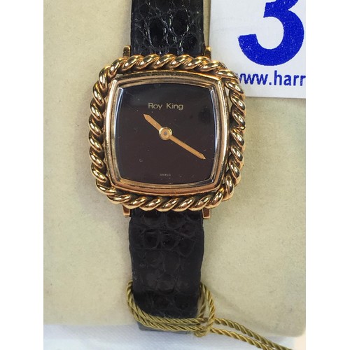 393 - 9ct Gold ladies watch 'Roy king'