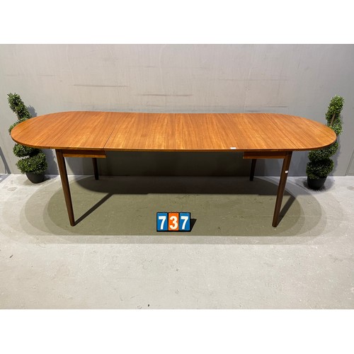 737 - Danish Mid century teak extending table by by arne vodder