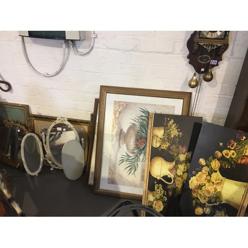 255a - Quantity pictures & mirrors
